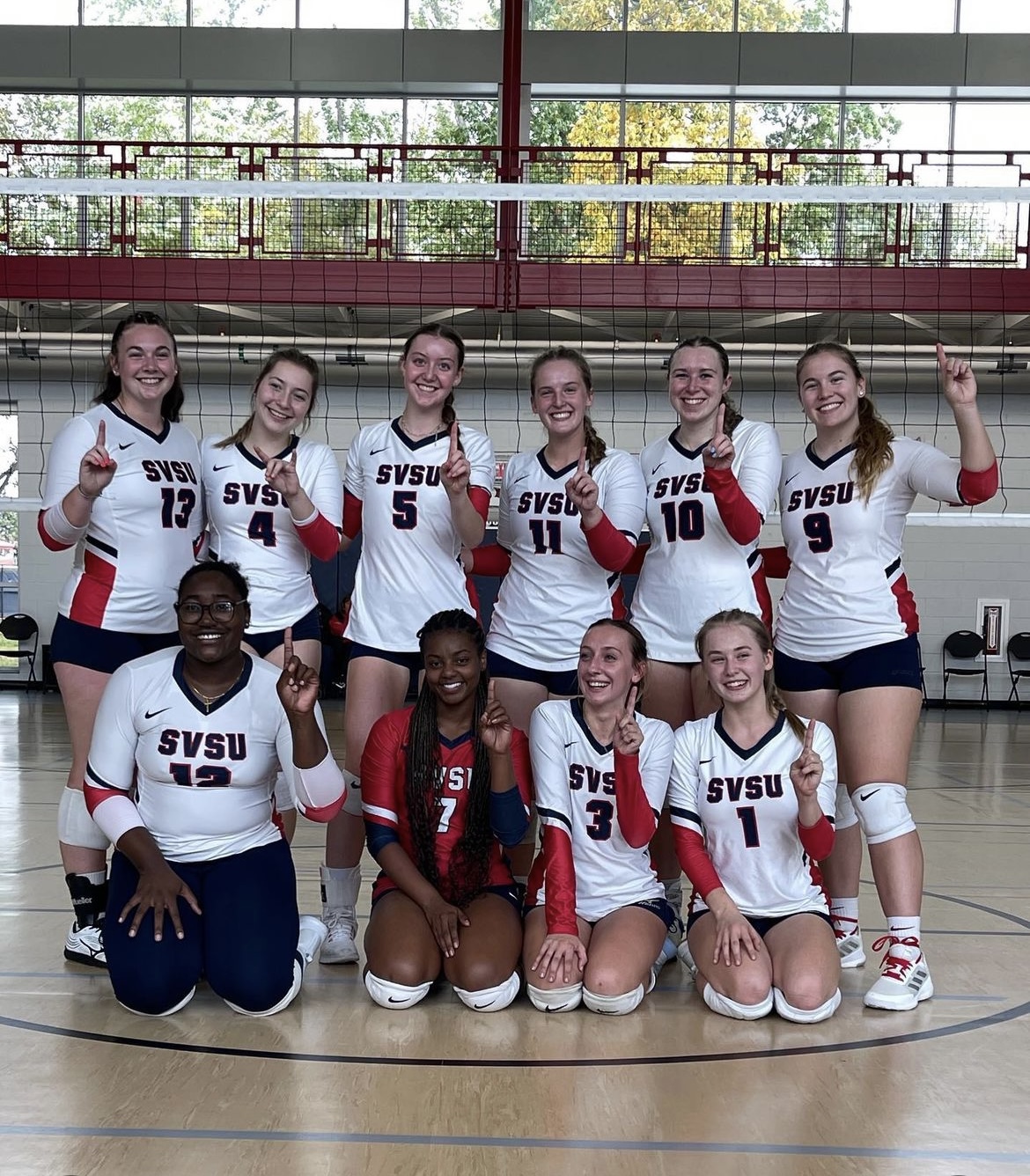 Womens volleyball on court
