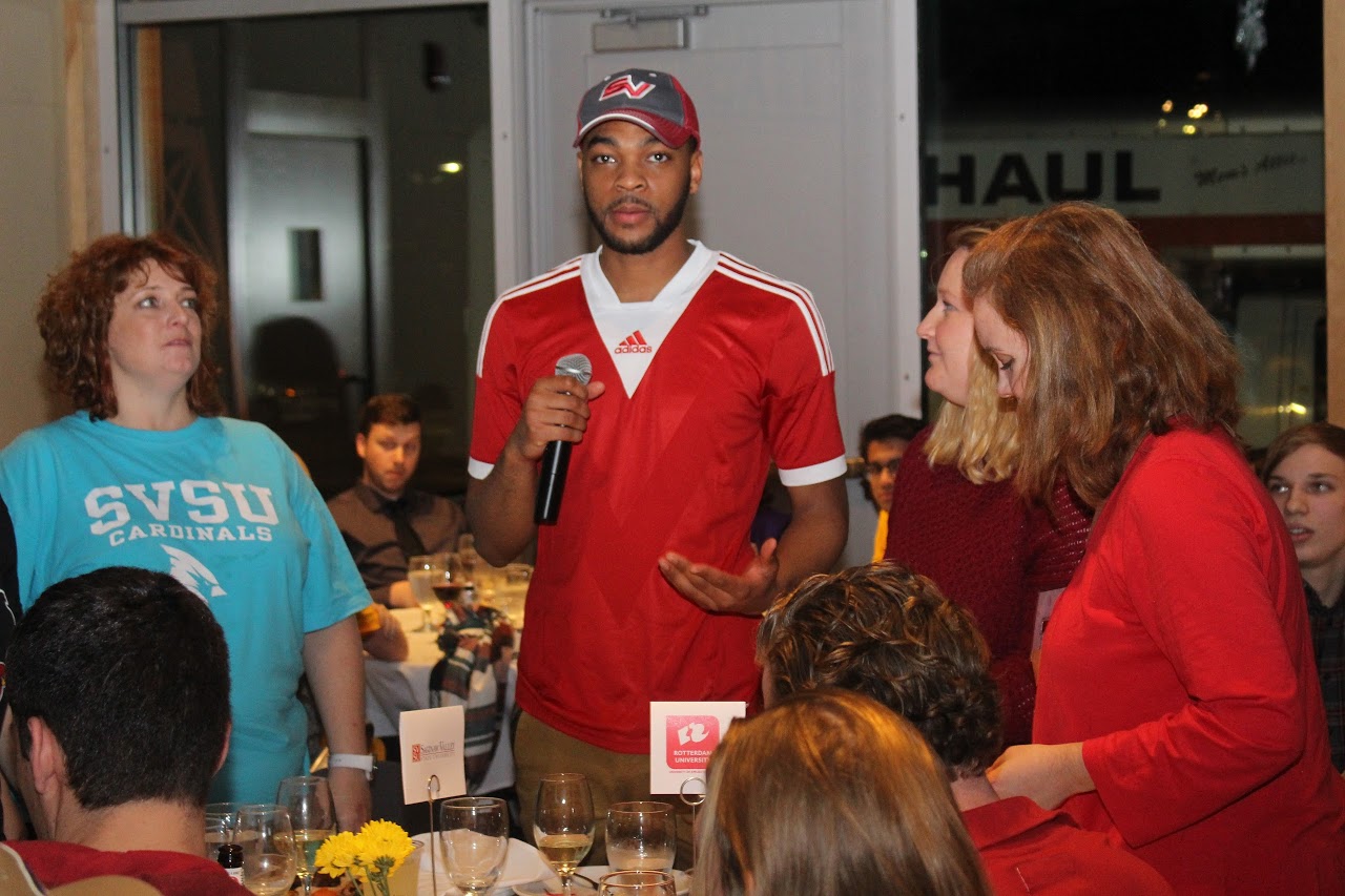 Carter Mazur and others at the 2017 Global Family Enterprise Case Competition.