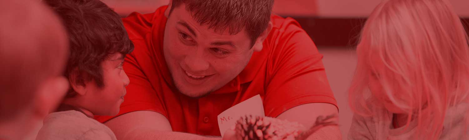 Student teacher working with young children