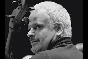 Picture of Rene Schiffer, cellist 